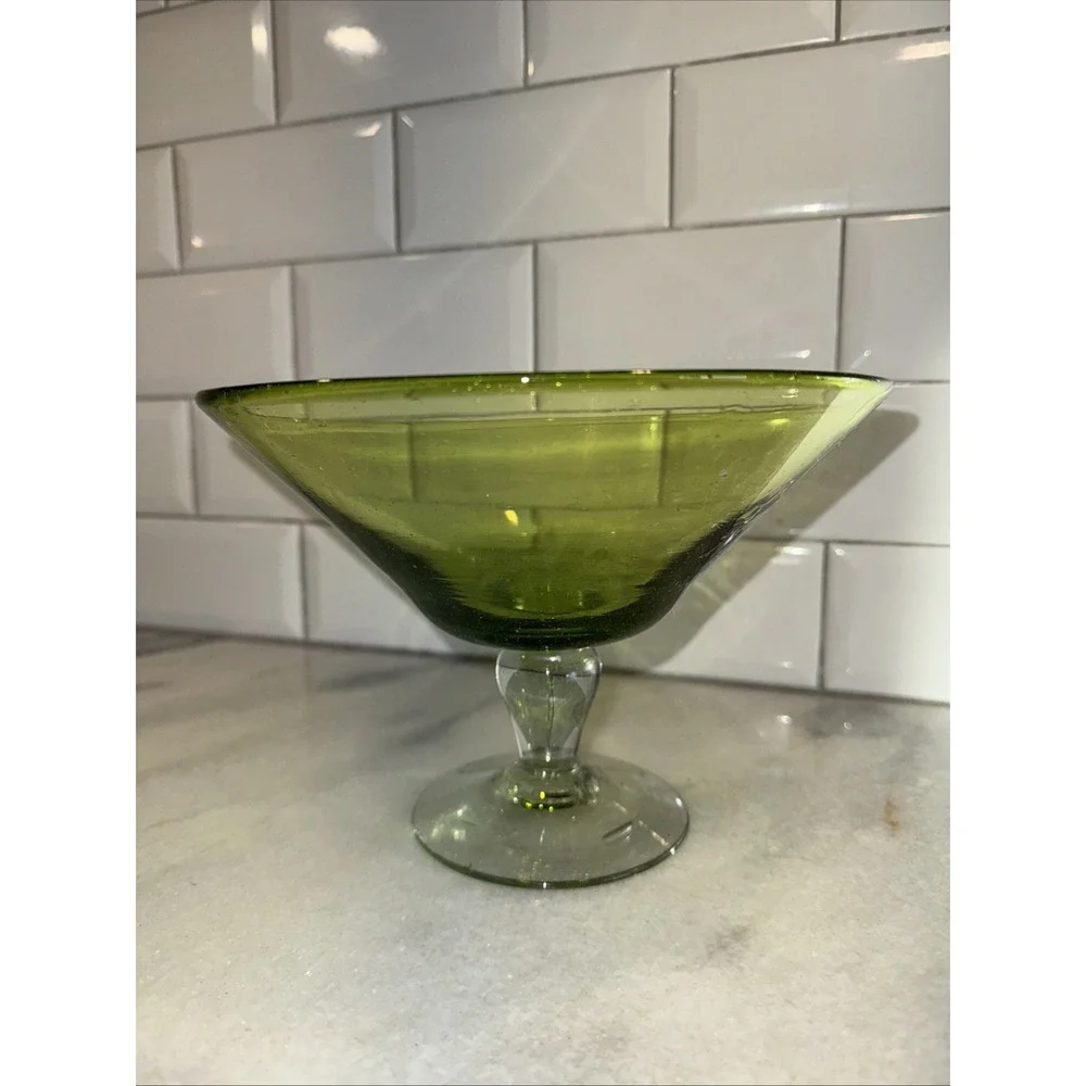 VINTAGE HANDBLOWN Green Glass with clear Footed‎ Base Serving BowlGW993